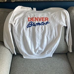 Vintage Denver Broncos sweatshirt